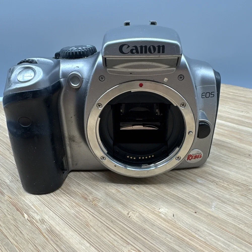 Canon EOS Rebel DS6041 6.3MP Digital SLR Camera Body Only Untested